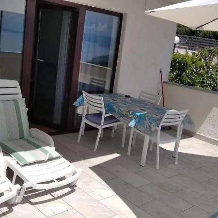 Zdenka-5 Km From Opatija Apartment *