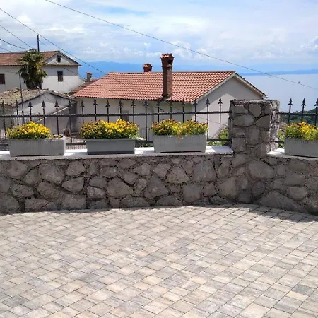 Zdenka-5 Km From Opatija Apartment *